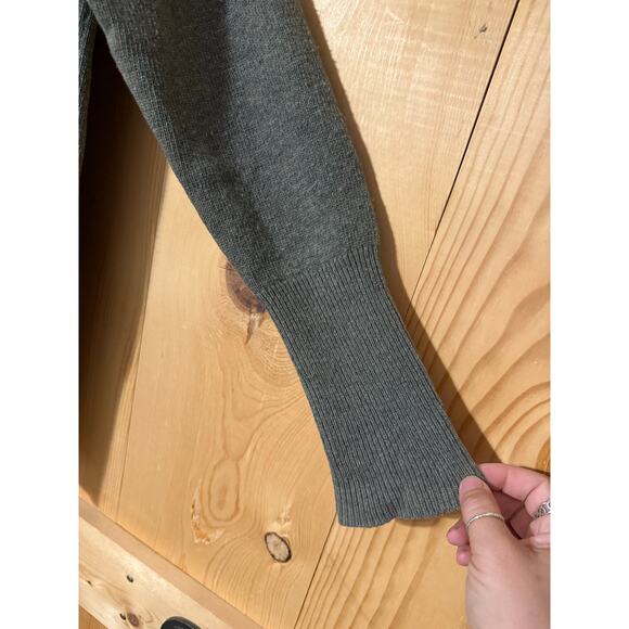 Celtic & Co Geelong Wool V-Neck Sweater Gray Relaxed Jumper Long Sleeve Womens M - Picture 3 of 4